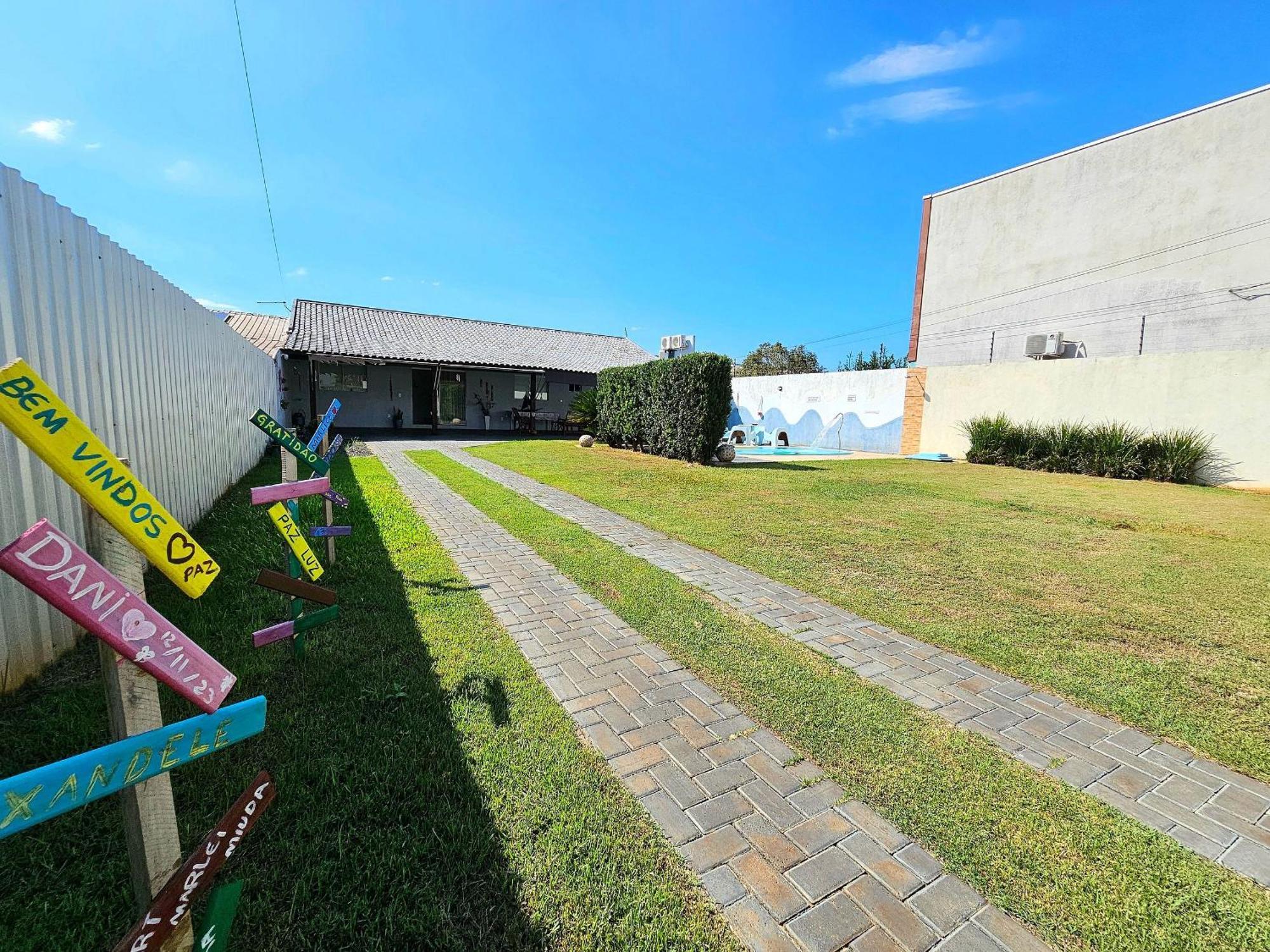 Casa Com Piscina 8 Pessoas Prox Cataratas Centro Сasa de vacaciones
